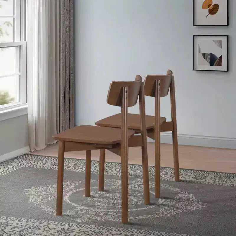 Chaises de salle à manger Mid-Century Modern en noyer massif