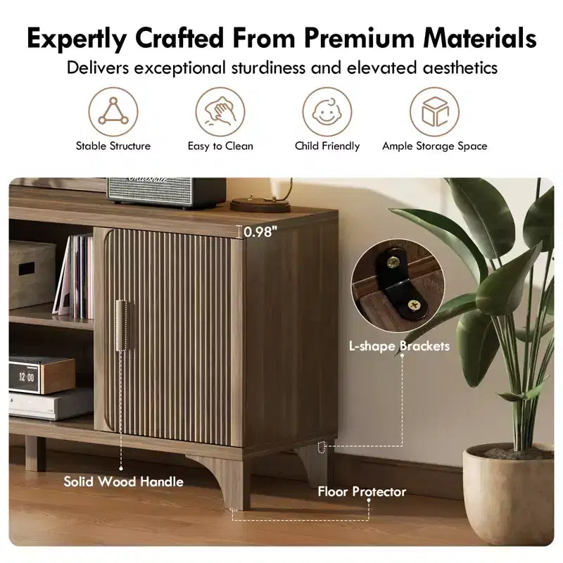 Meuble TV Mid-Century Modern pour téléviseurs de 32 à 65 pouces avec portes cannelées