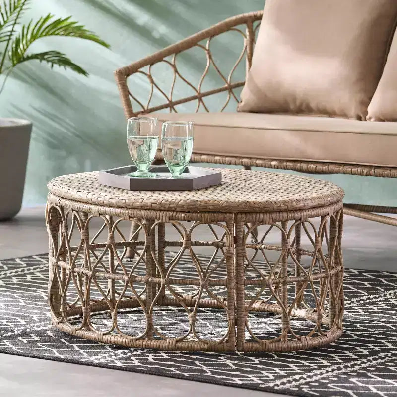 Coffee Table, Accent Round Side Table with Wicker Weave Top, Patio Rattan Sofa Table with Looped Design for Garden, Backyard