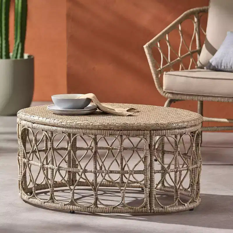 Table basse, table d'appoint ronde avec plateau en osier tressé, table de canapé en rotin pour patio avec design en boucle pour jardin, cour arrière