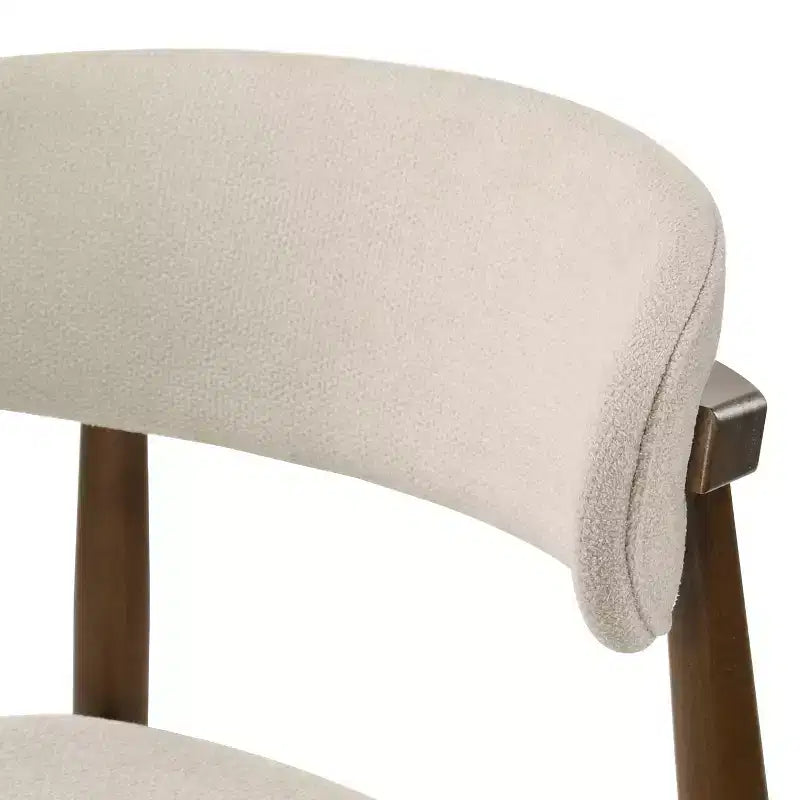 Chaises de salle à manger capitonnées, finition noyer